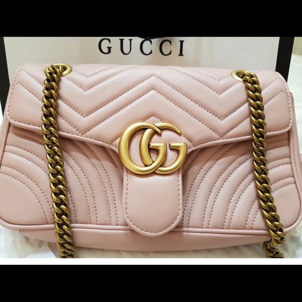 Gucci Marmont Shoulder bag